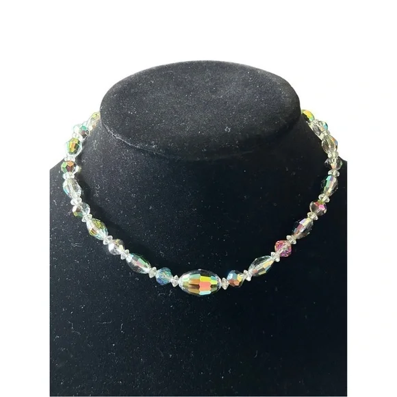 Gorgeous Vintage Smoked Heliotrope Crystal Necklace‎
